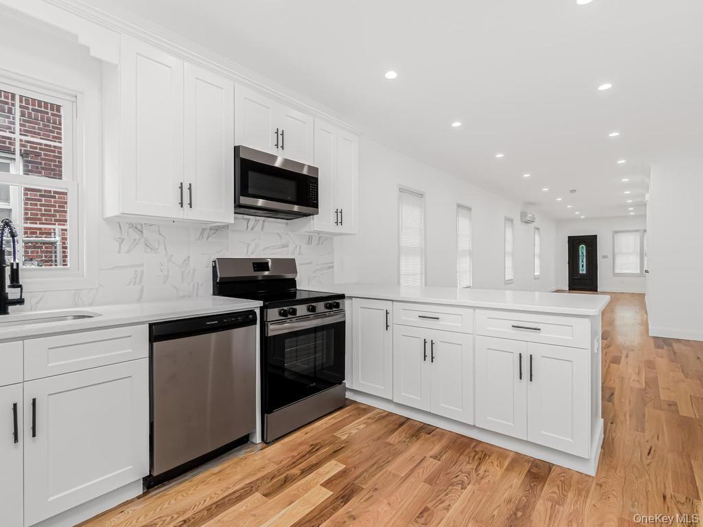 560 Linden Boulevard – For Sale photo 6