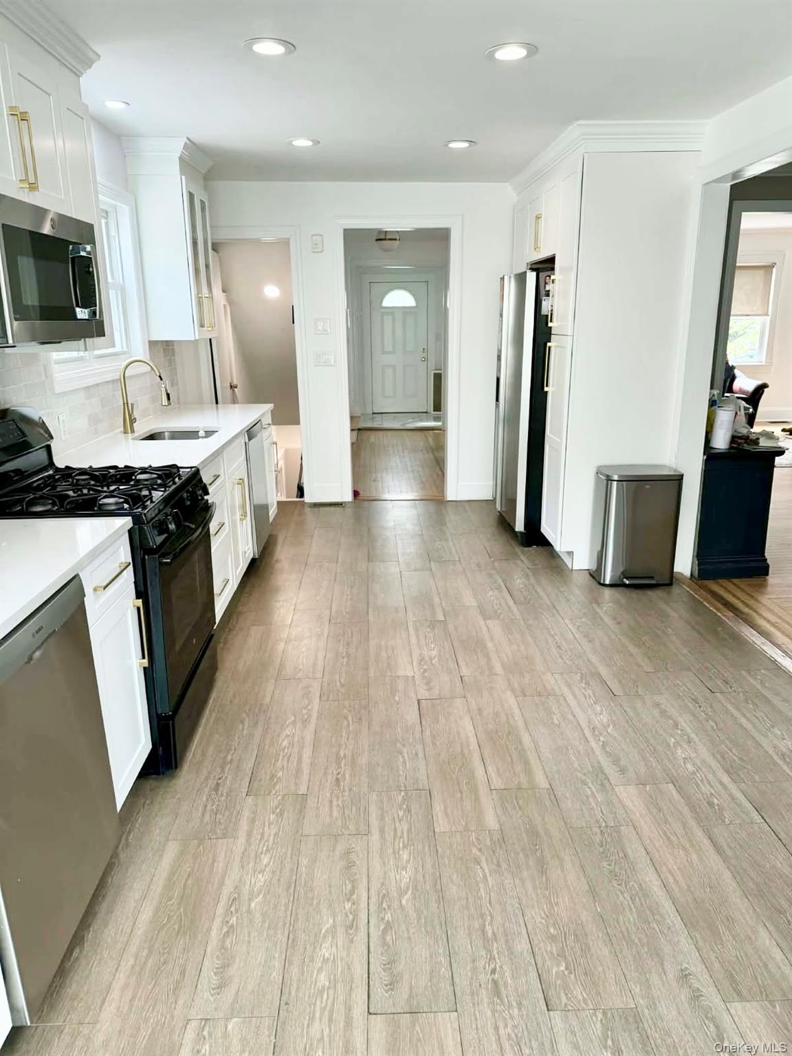 322 Westwood Road – For Rent photo 4