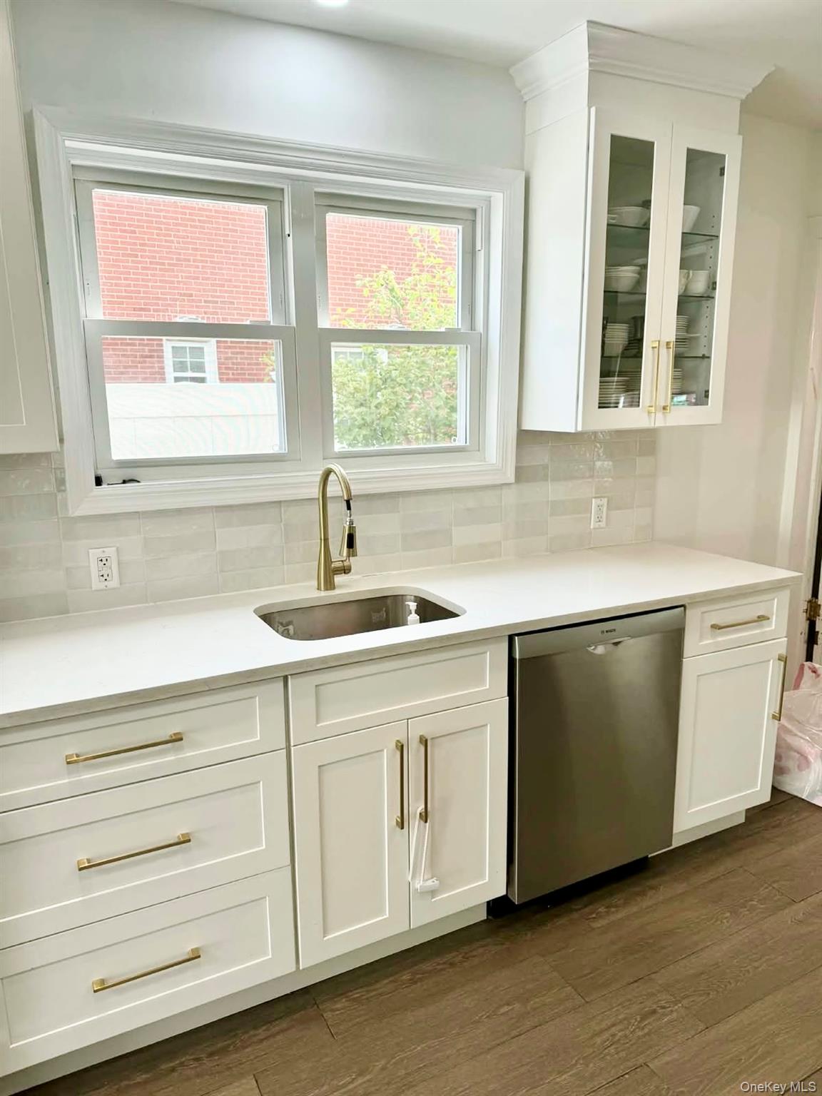 322 Westwood Road – For Rent photo 3