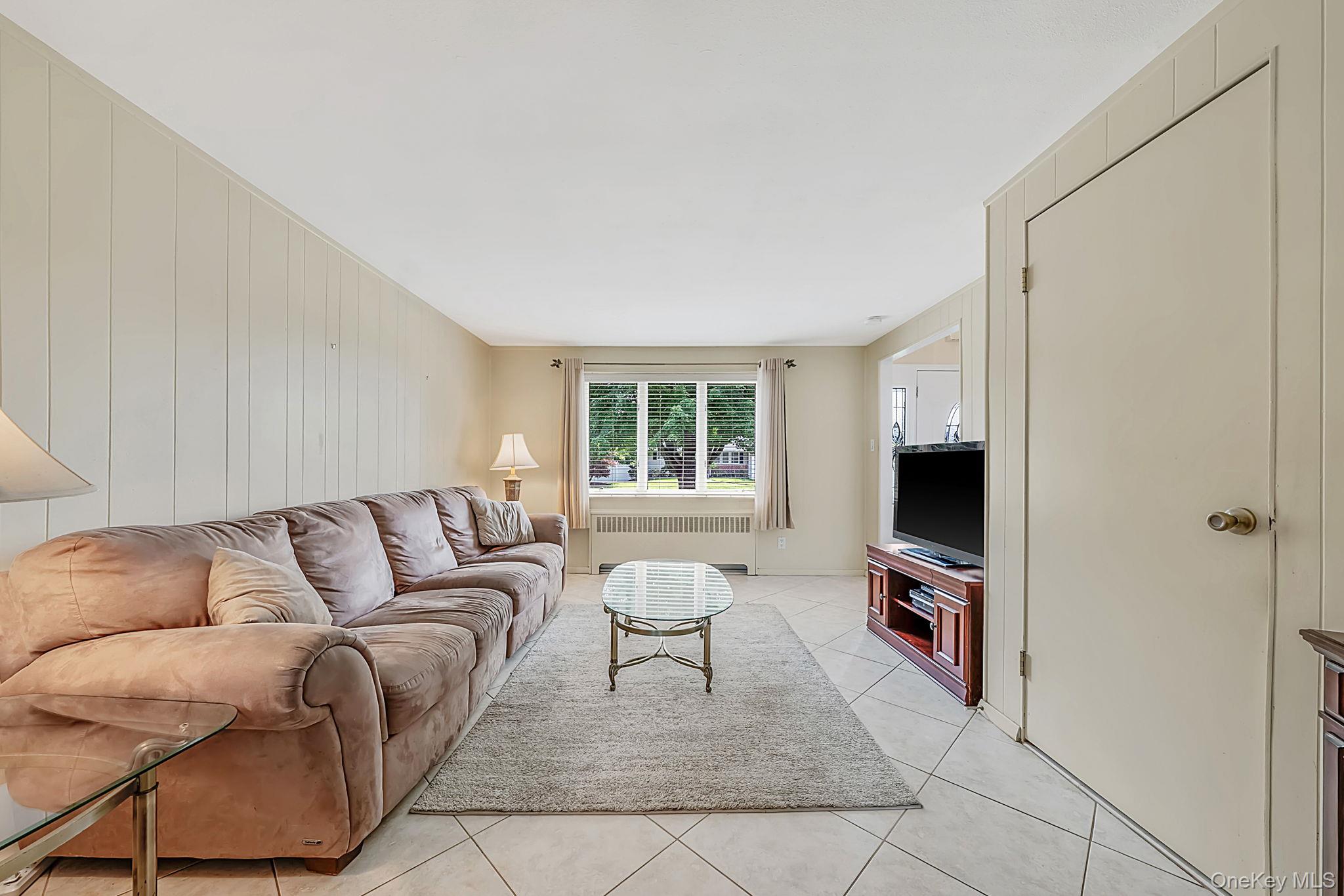 6 Keswick Drive – For Sale photo 11