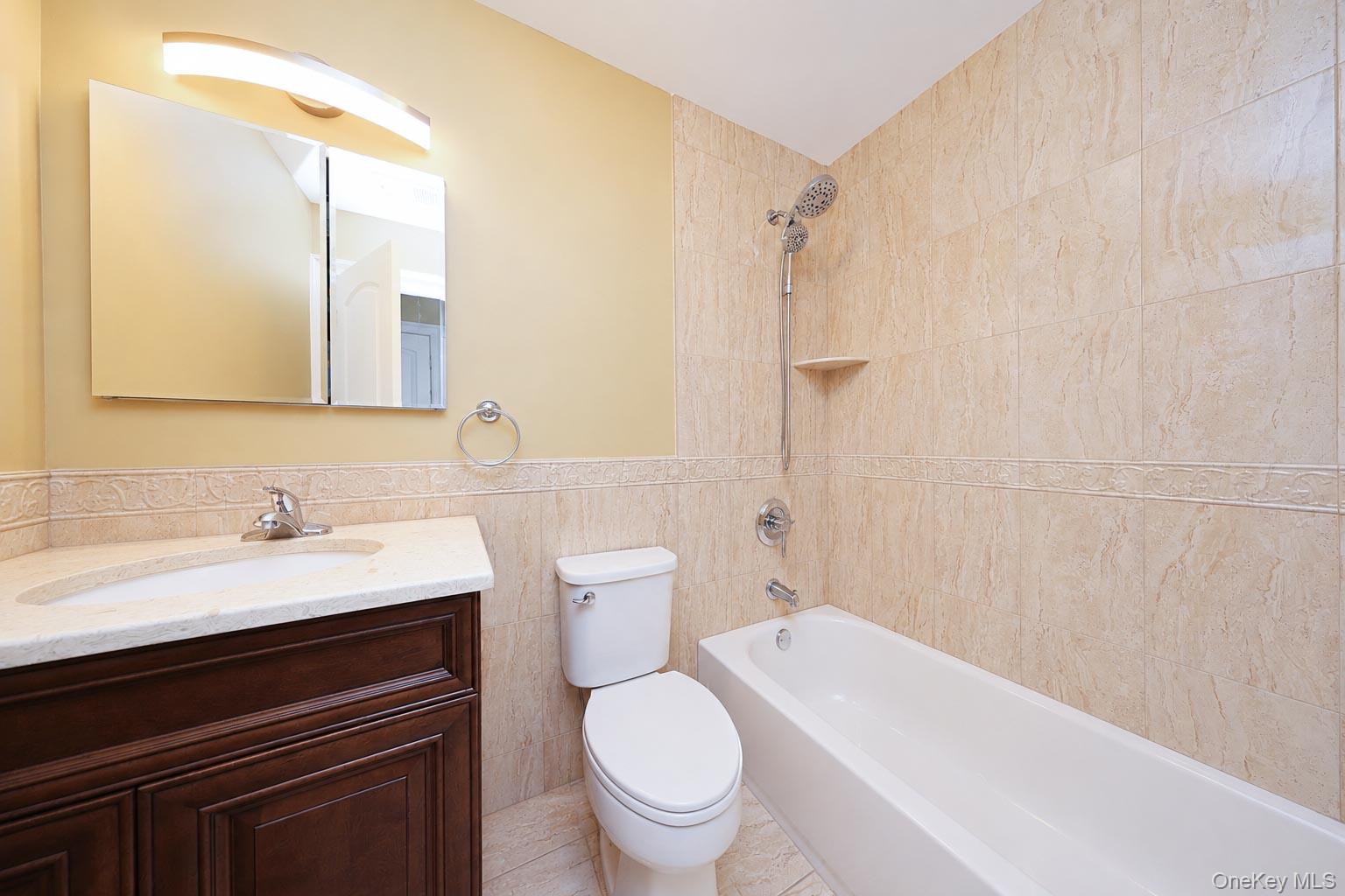 15 Wiltshire Ln – For Sale photo 25