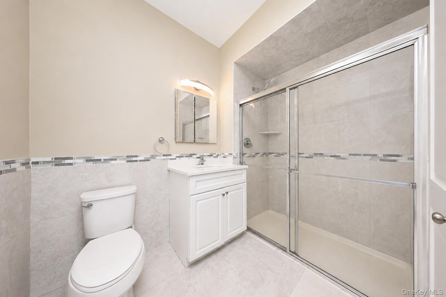 15 Wiltshire Ln – For Sale photo 24