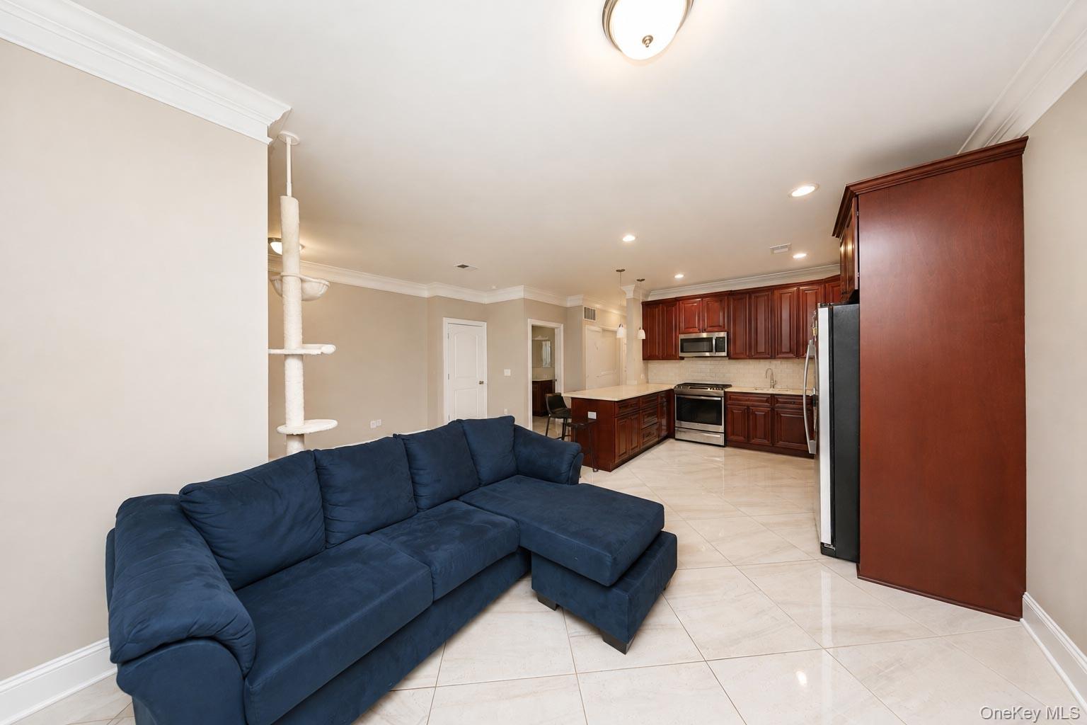 15 Wiltshire Ln – For Sale photo 12
