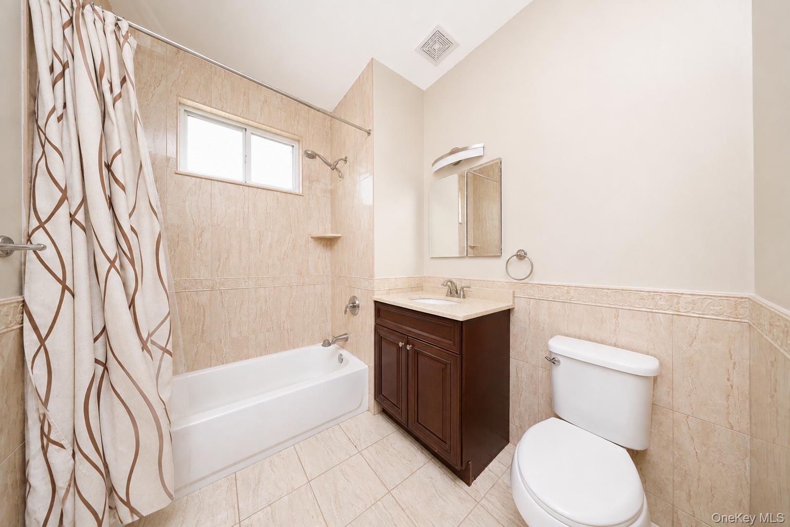 15 Wiltshire Ln – For Sale photo 27
