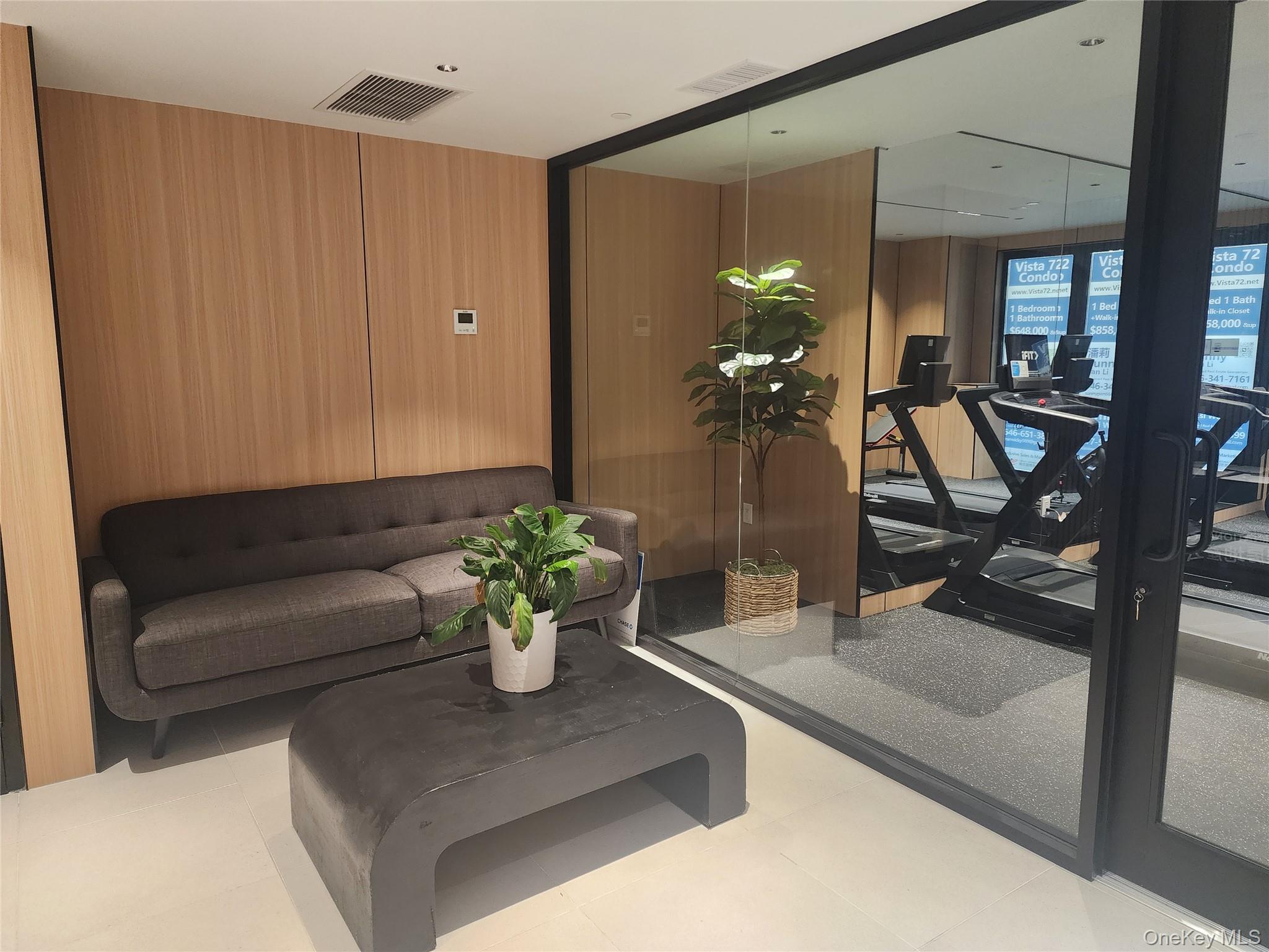 108-15 72 Avenue, Unit 6C photo 3