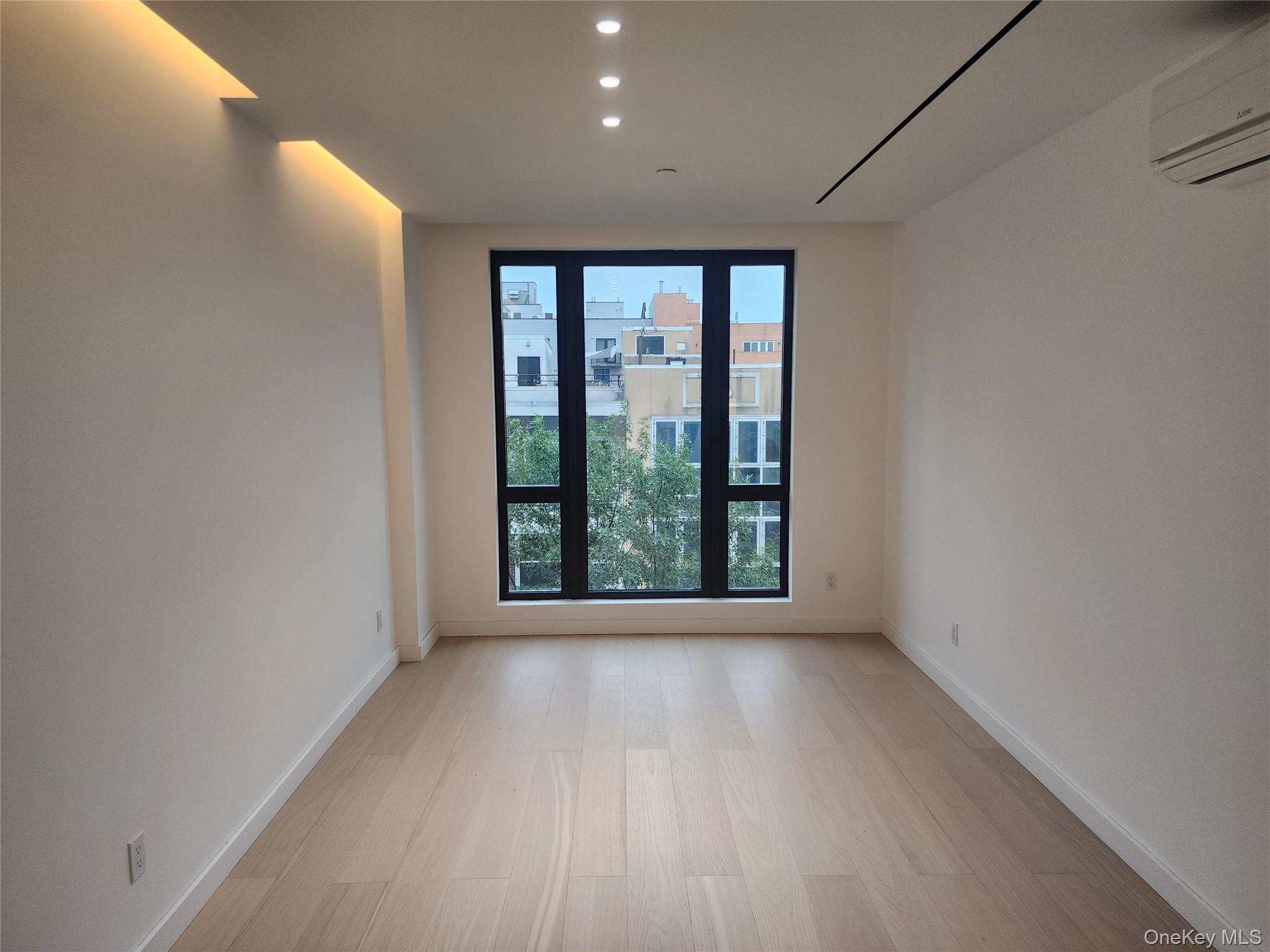 108-15 72 Avenue, Unit 6C photo 6