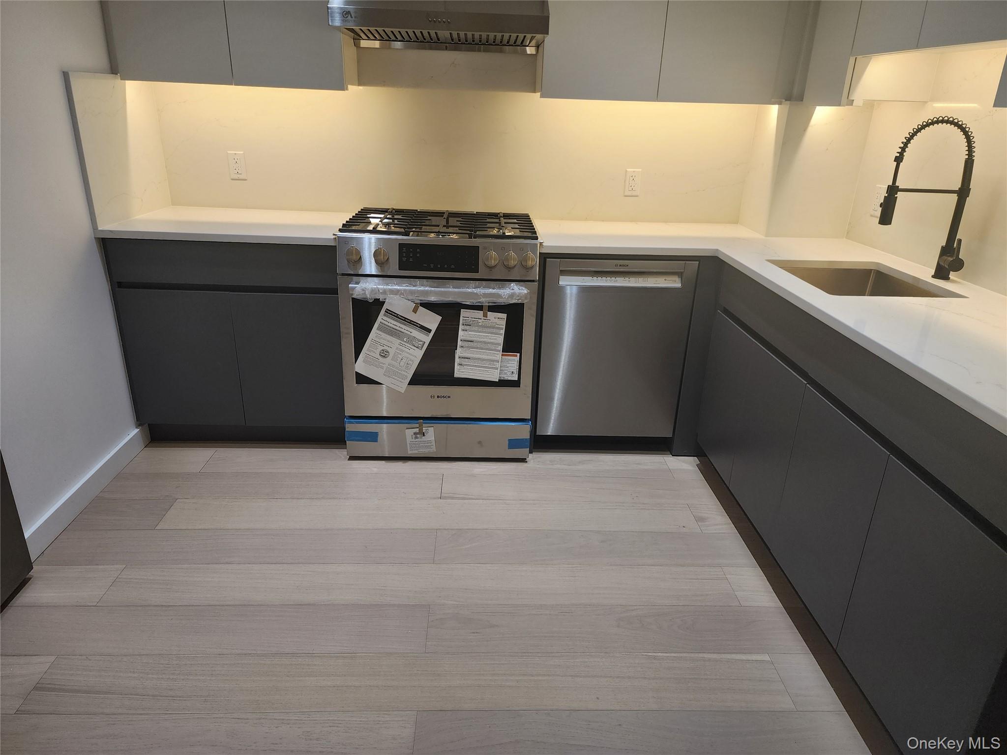 108-15 72 Avenue, Unit 6C photo 11