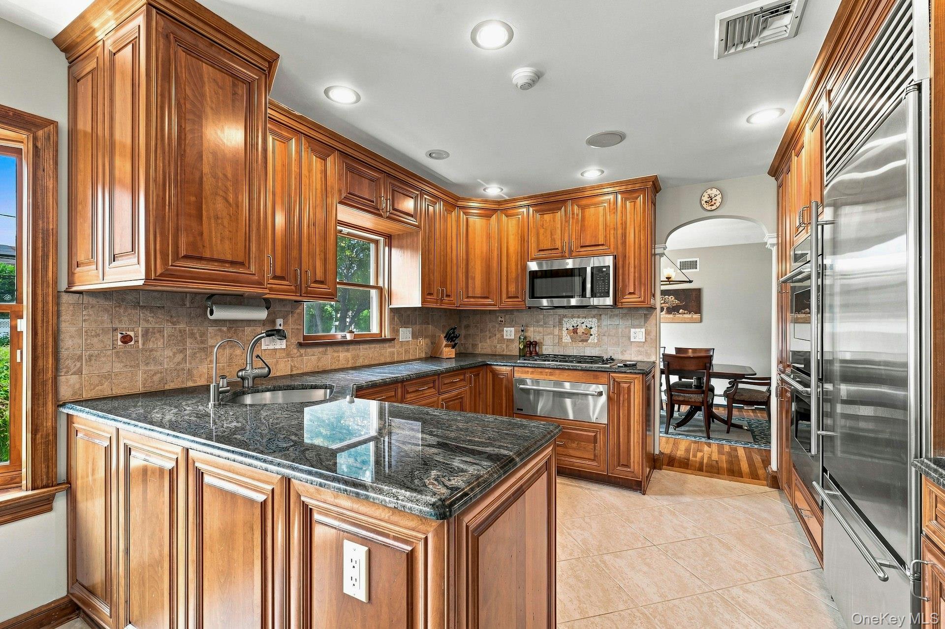 7 Herkimer Avenue – For Sale photo 14