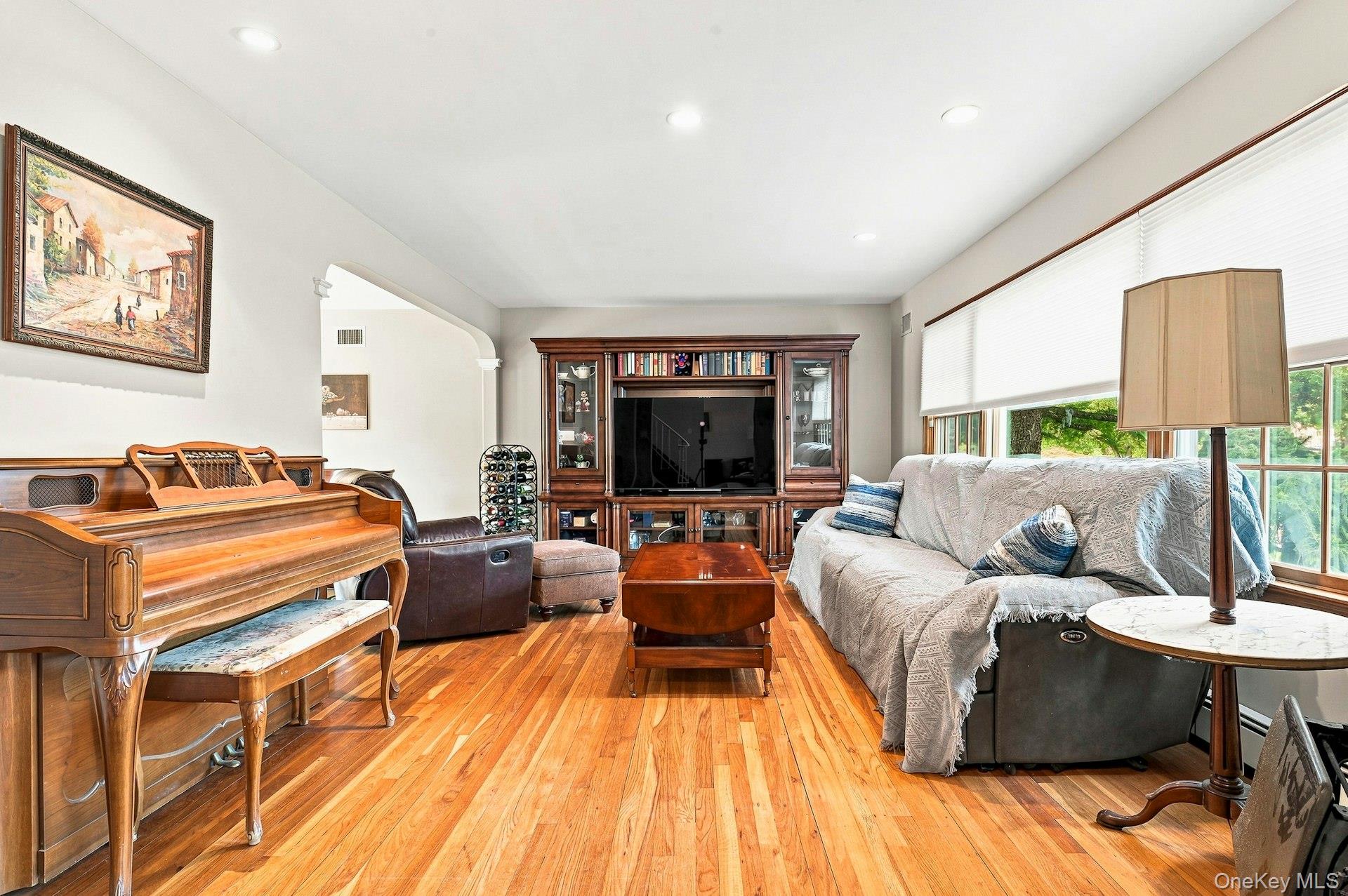 7 Herkimer Avenue – For Sale photo 7