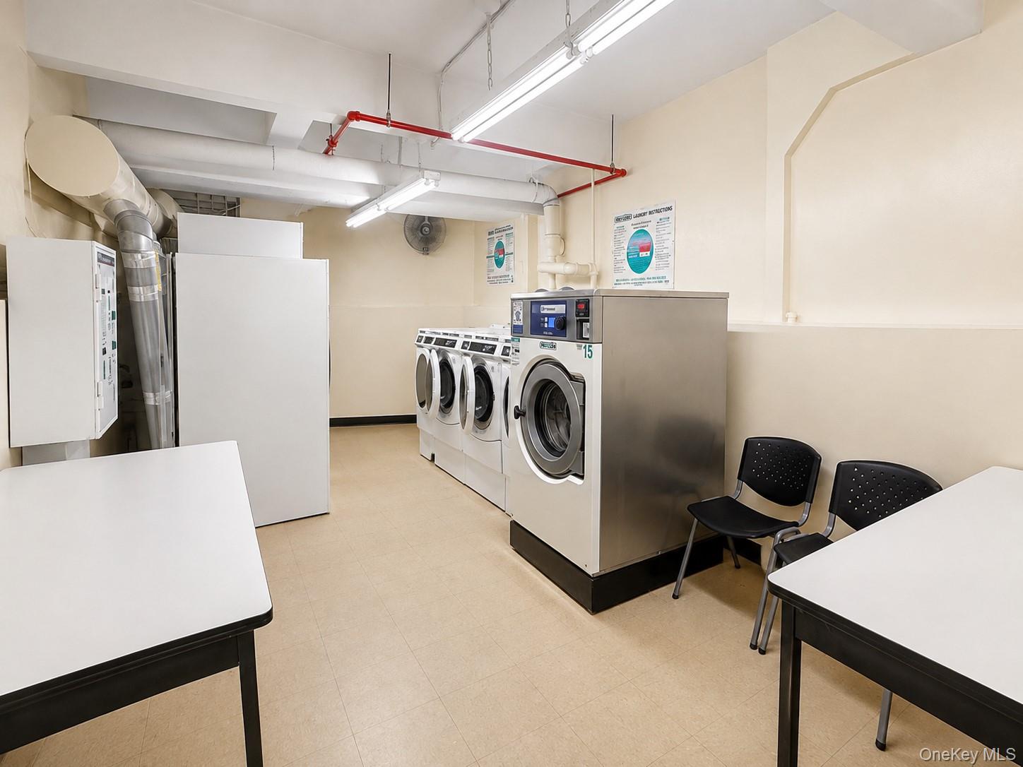 65-65 Wetherole Street, Unit 5R photo 20