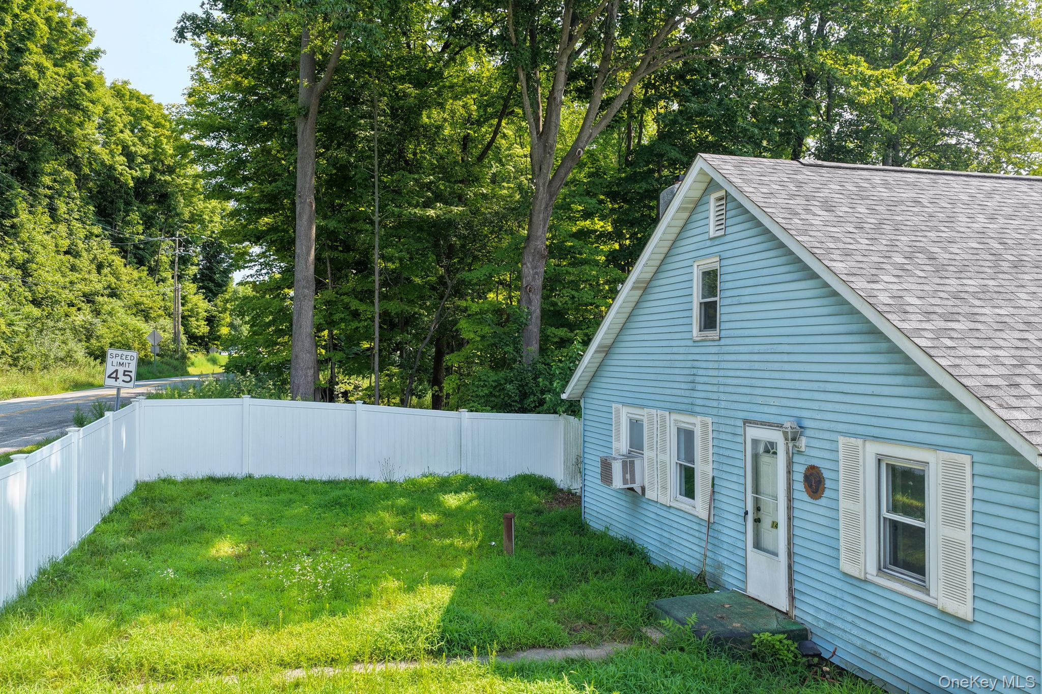 14 Airport Road – For Sale photo 20