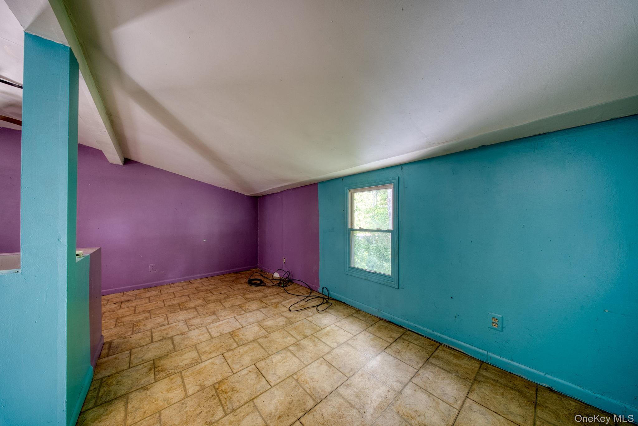 14 Airport Road – For Sale photo 18