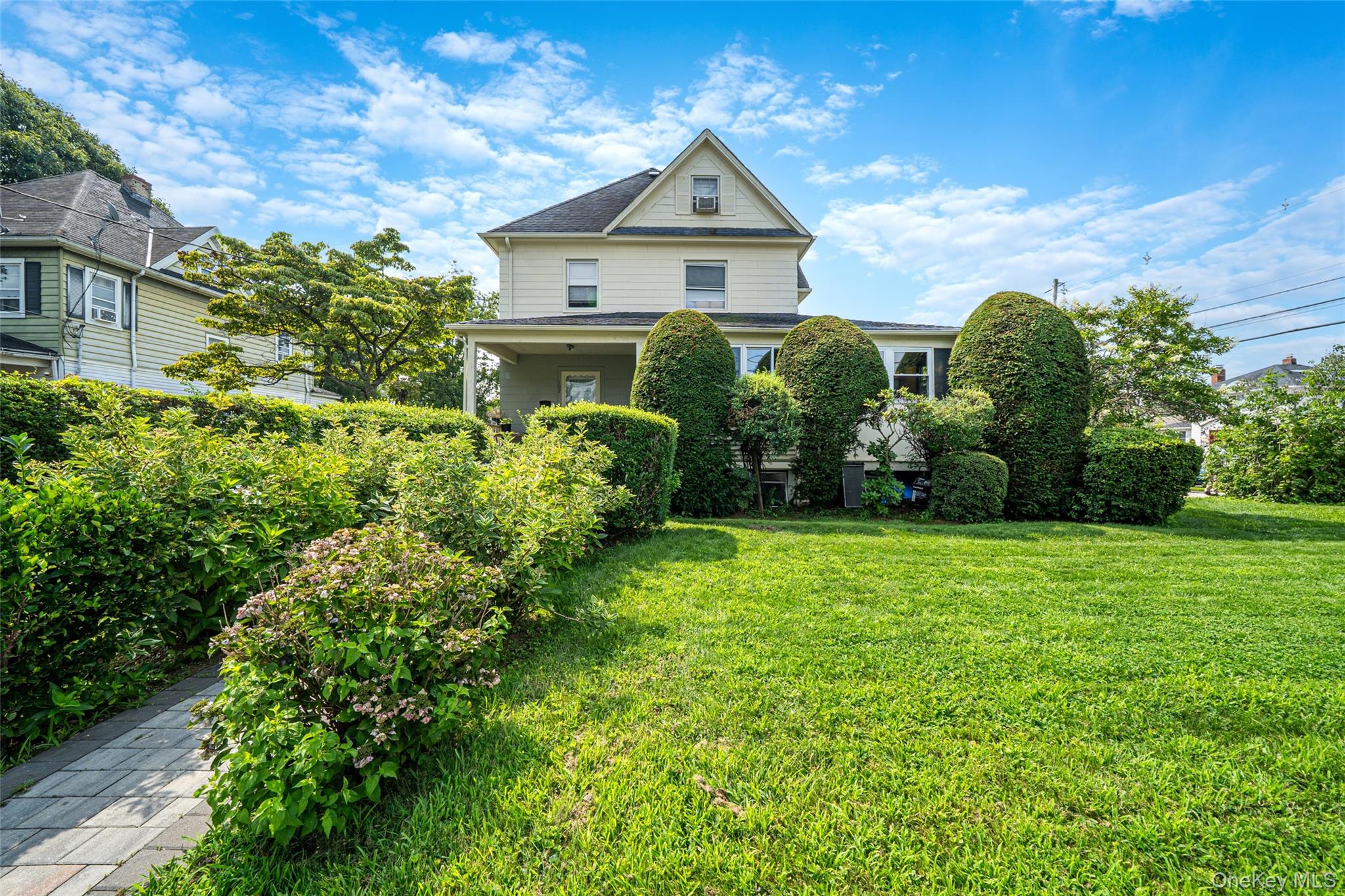 107 Whaley Street – For Sale