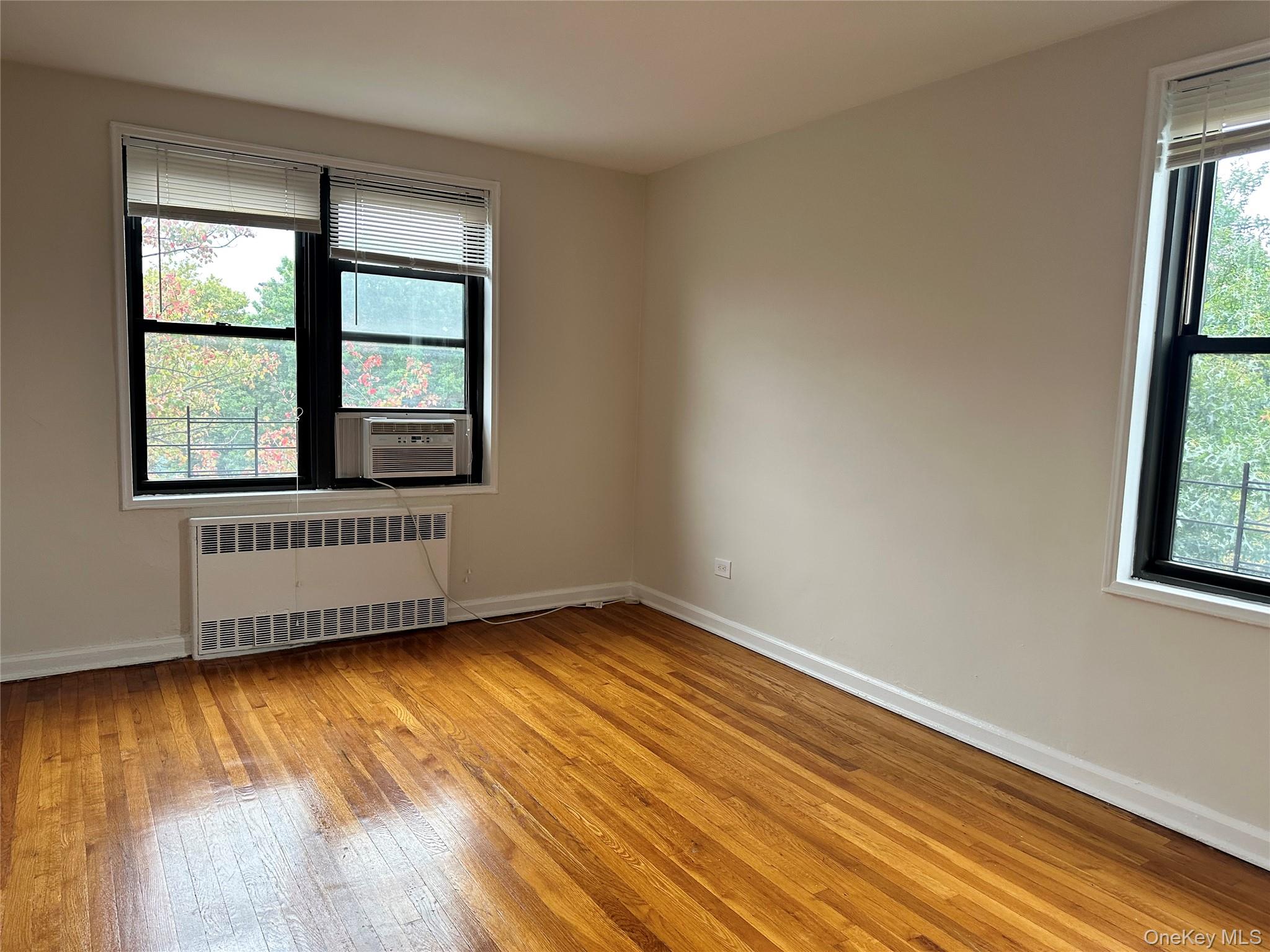 150-25 72 Road, Unit 1J photo 7