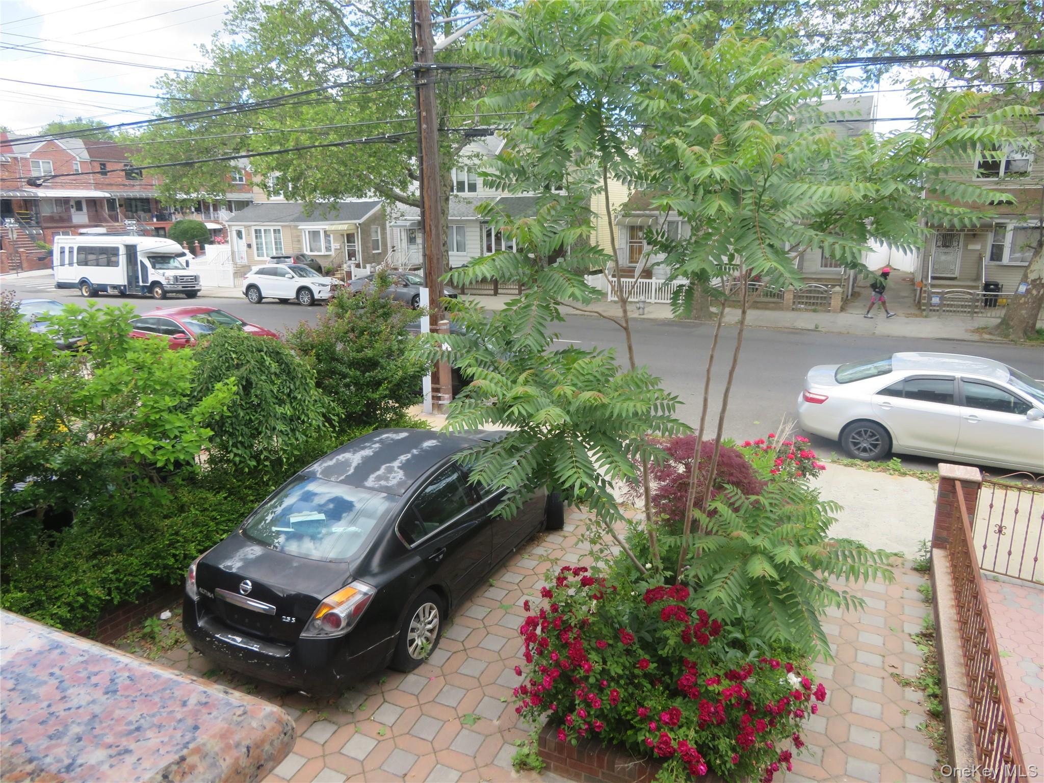5714 Avenue L – For Sale photo 2