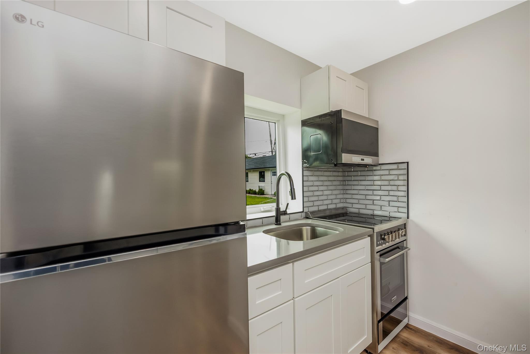 29 Tyler Street, Unit 6 photo 2