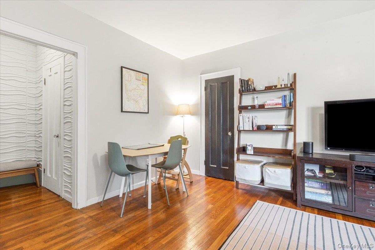 68-12 Burns Street, Unit B2 photo 9