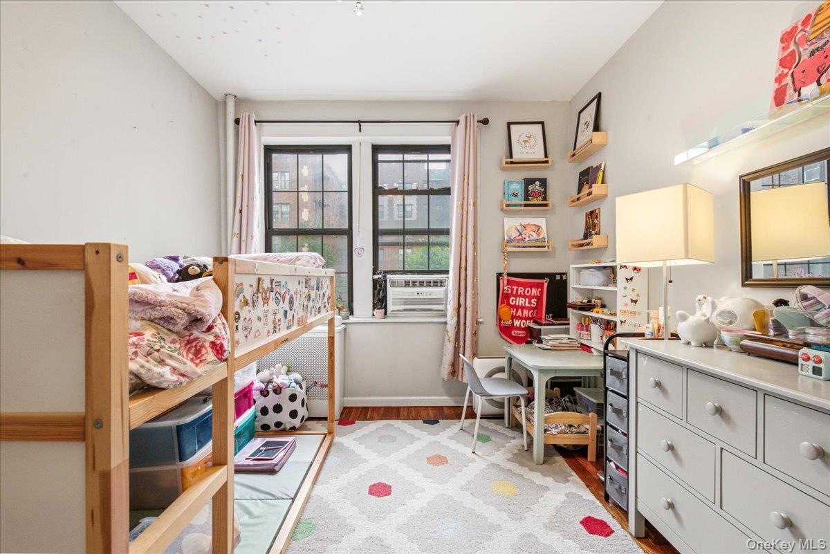 68-12 Burns Street, Unit B2 photo 25