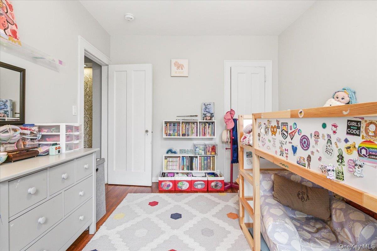 68-12 Burns Street, Unit B2 photo 27