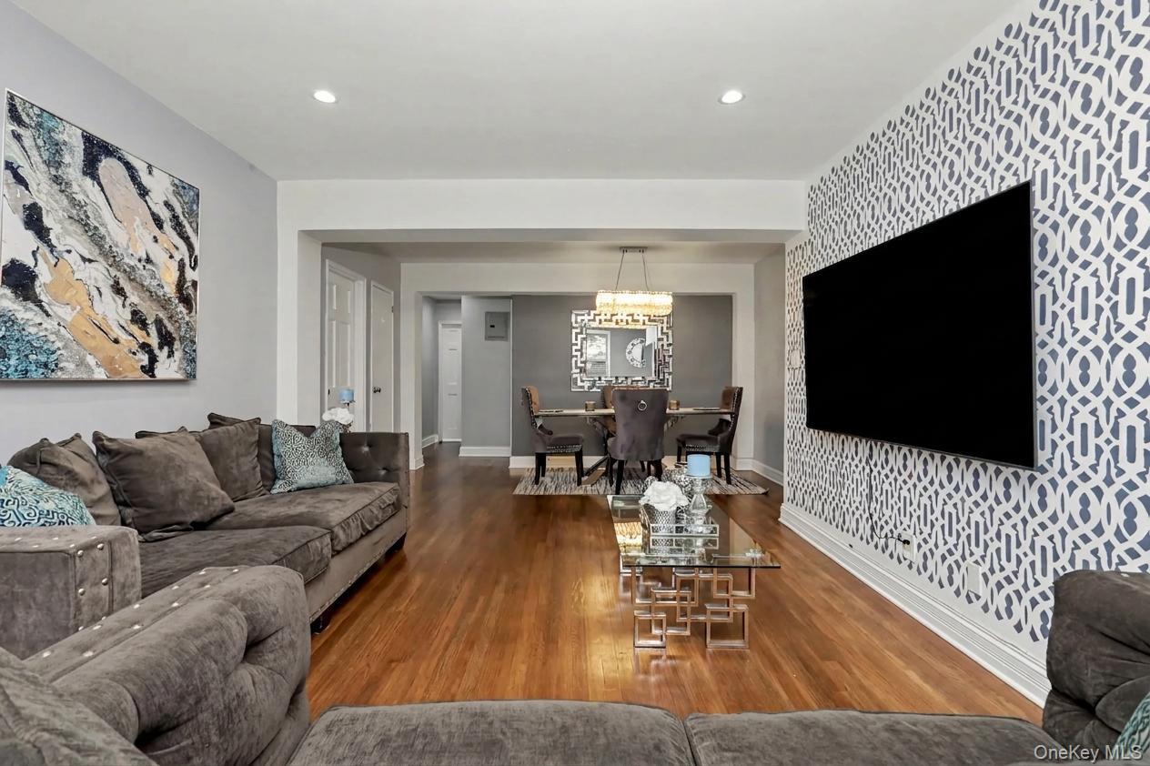 4 Sadore Lane, Unit 3B photo 8