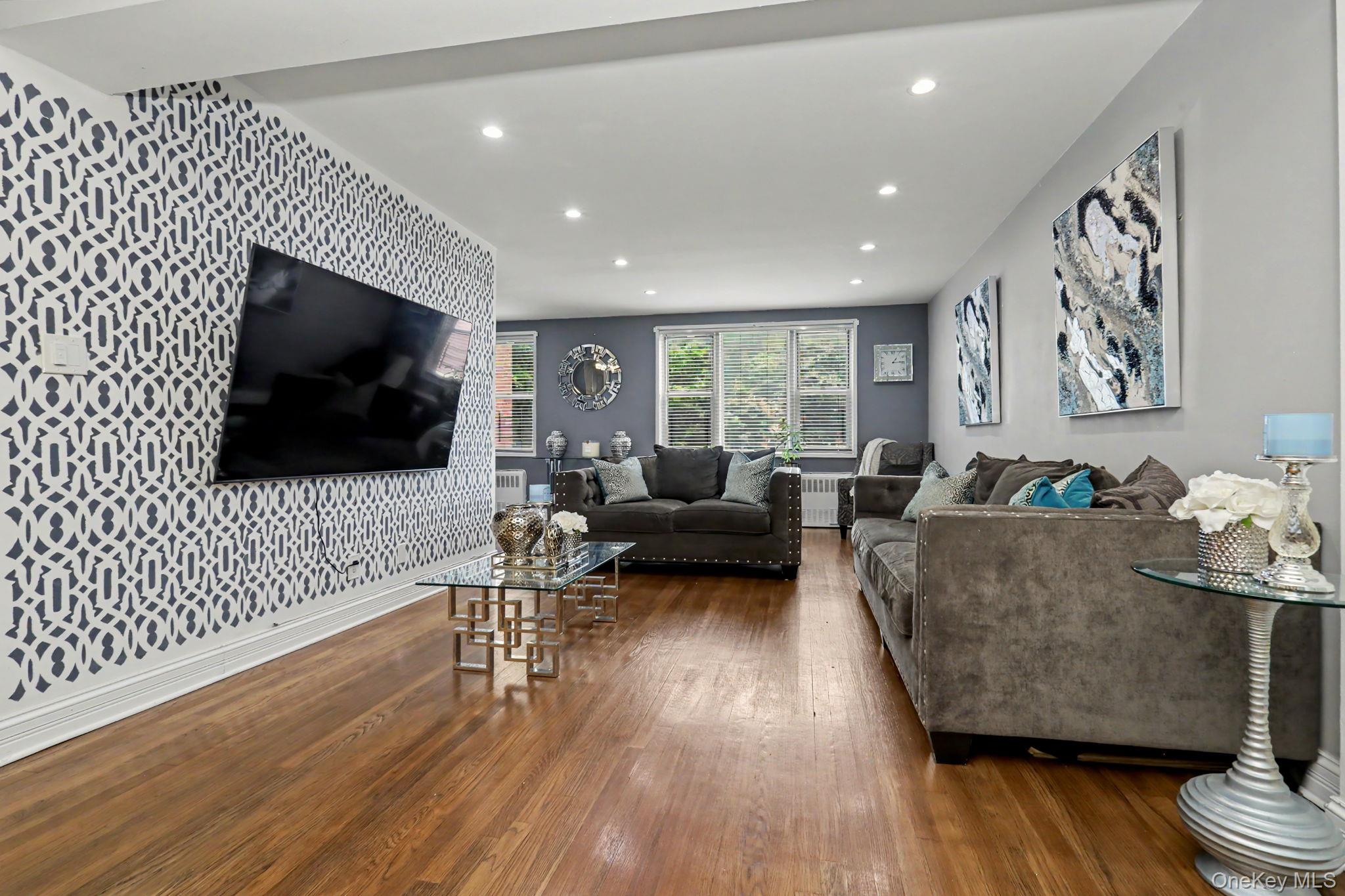 4 Sadore Lane, Unit 3B photo 6