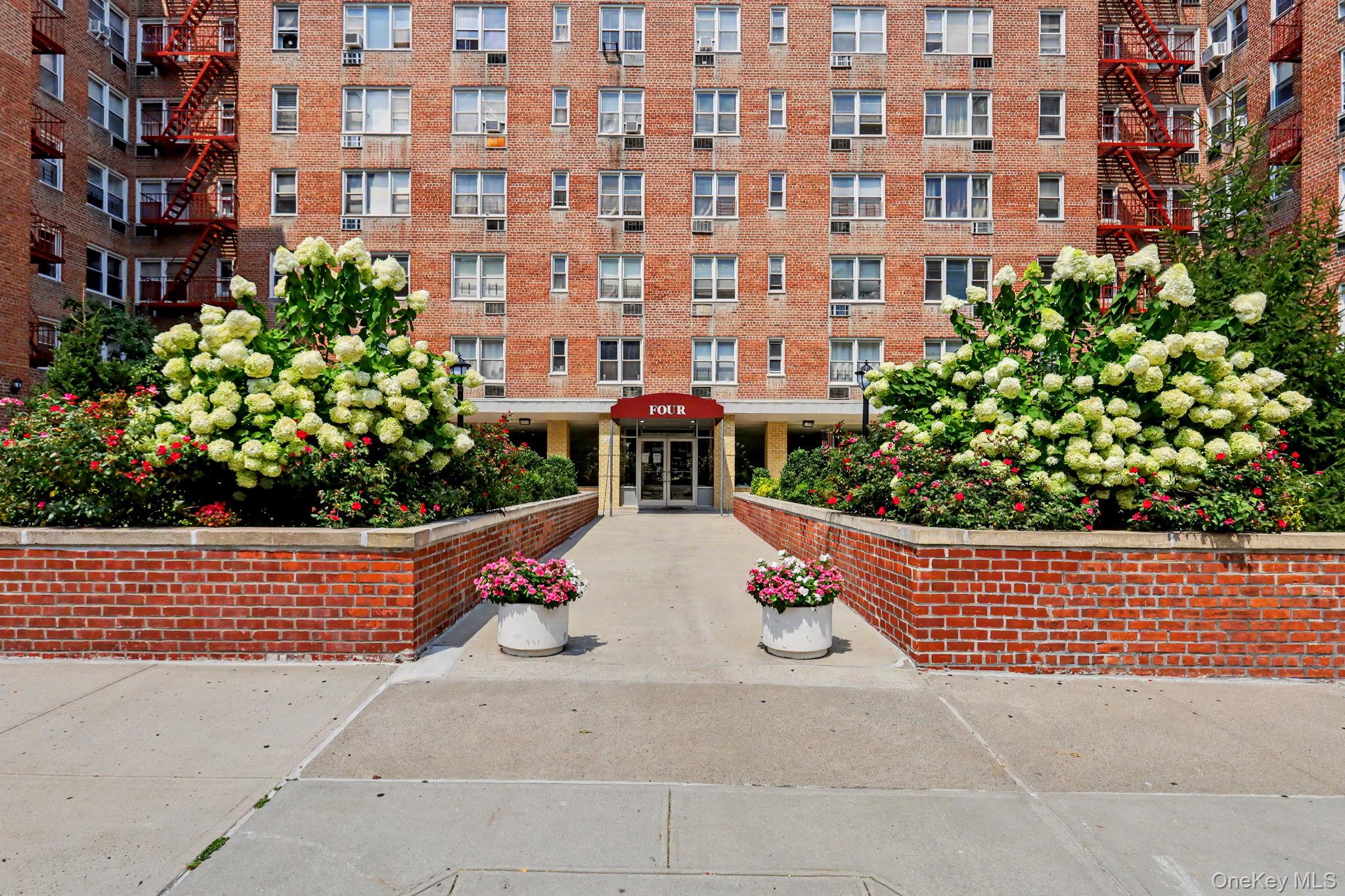 4 Sadore Lane, Unit 3B photo 29