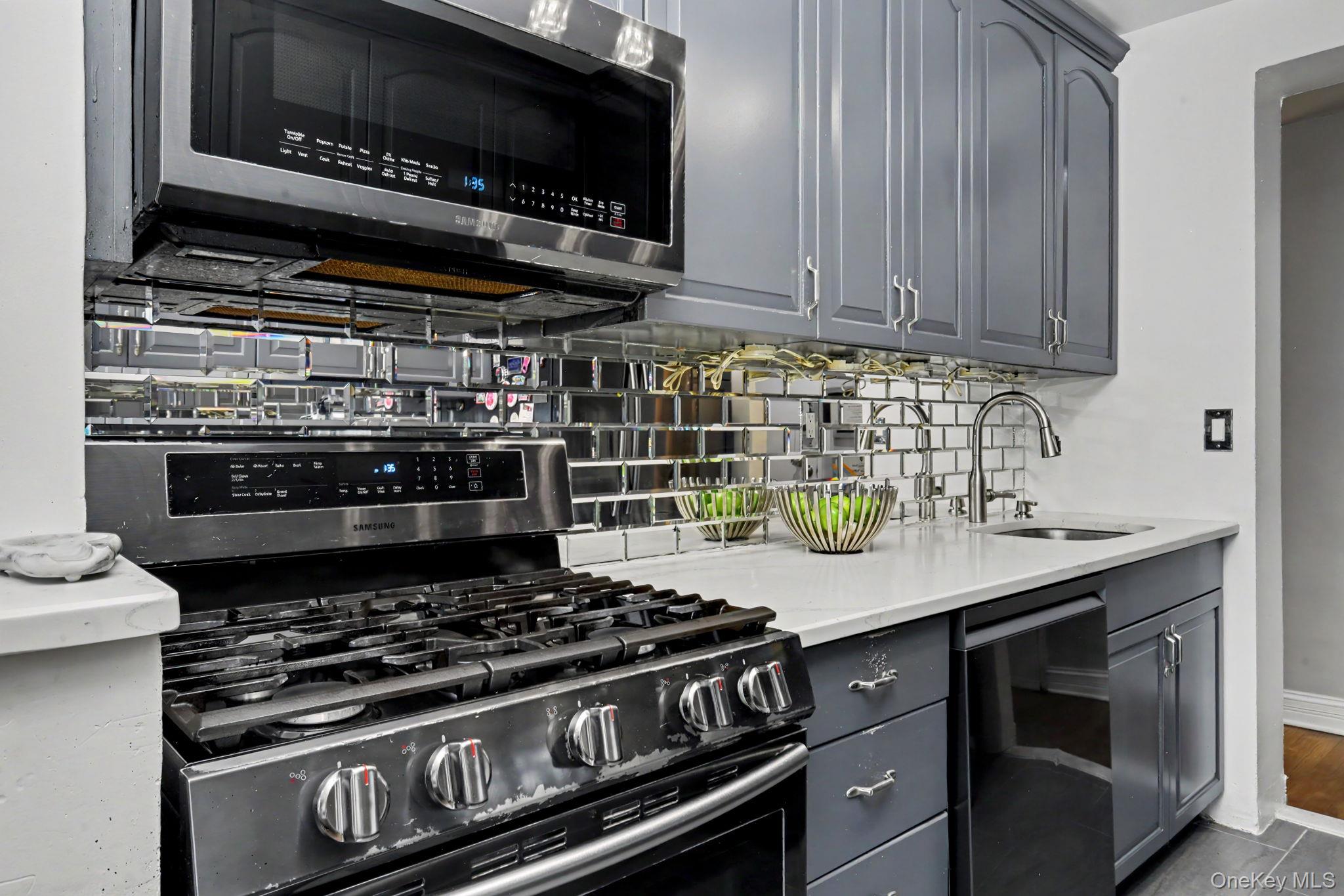 4 Sadore Lane, Unit 3B photo 17