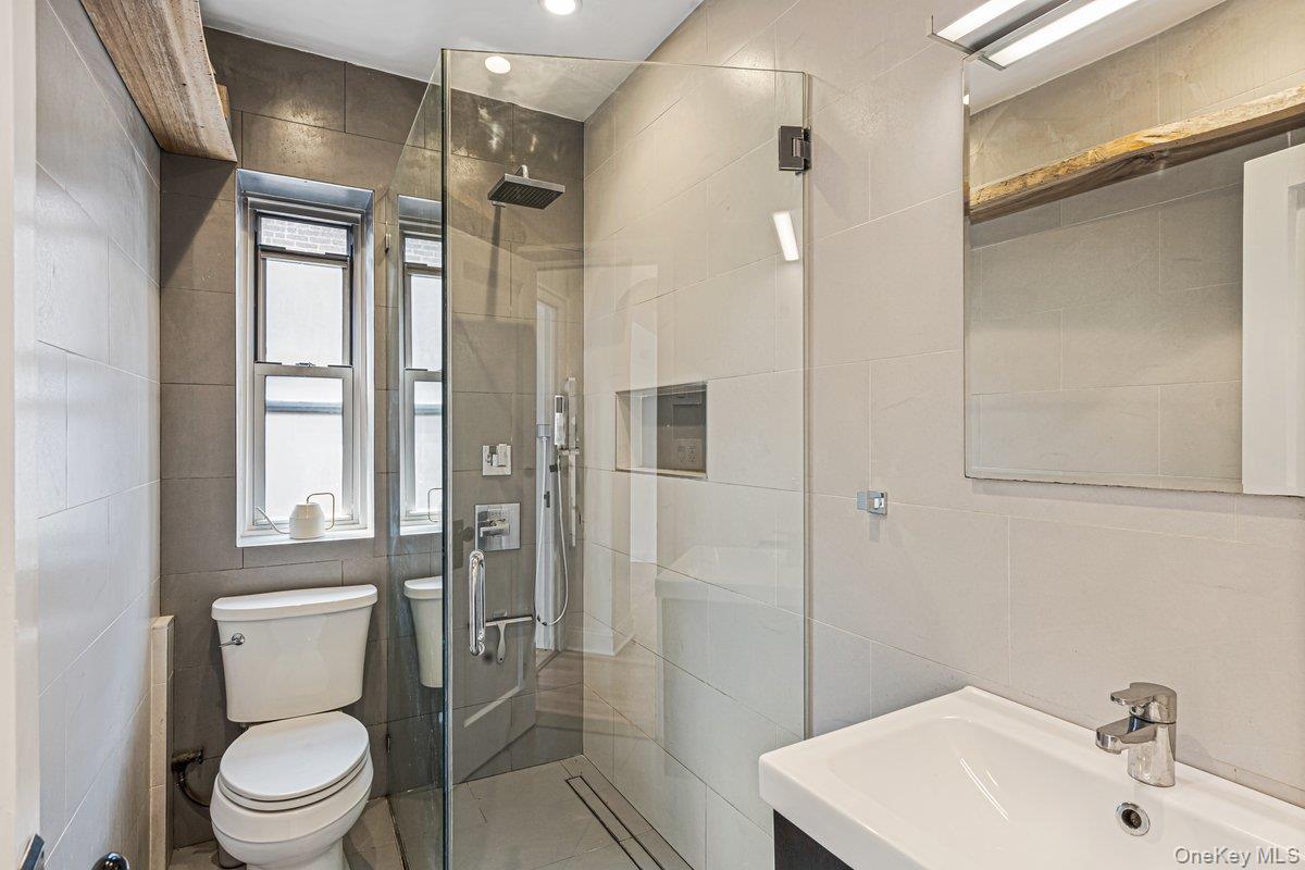 111-45 76 Avenue, Unit 62B photo 12