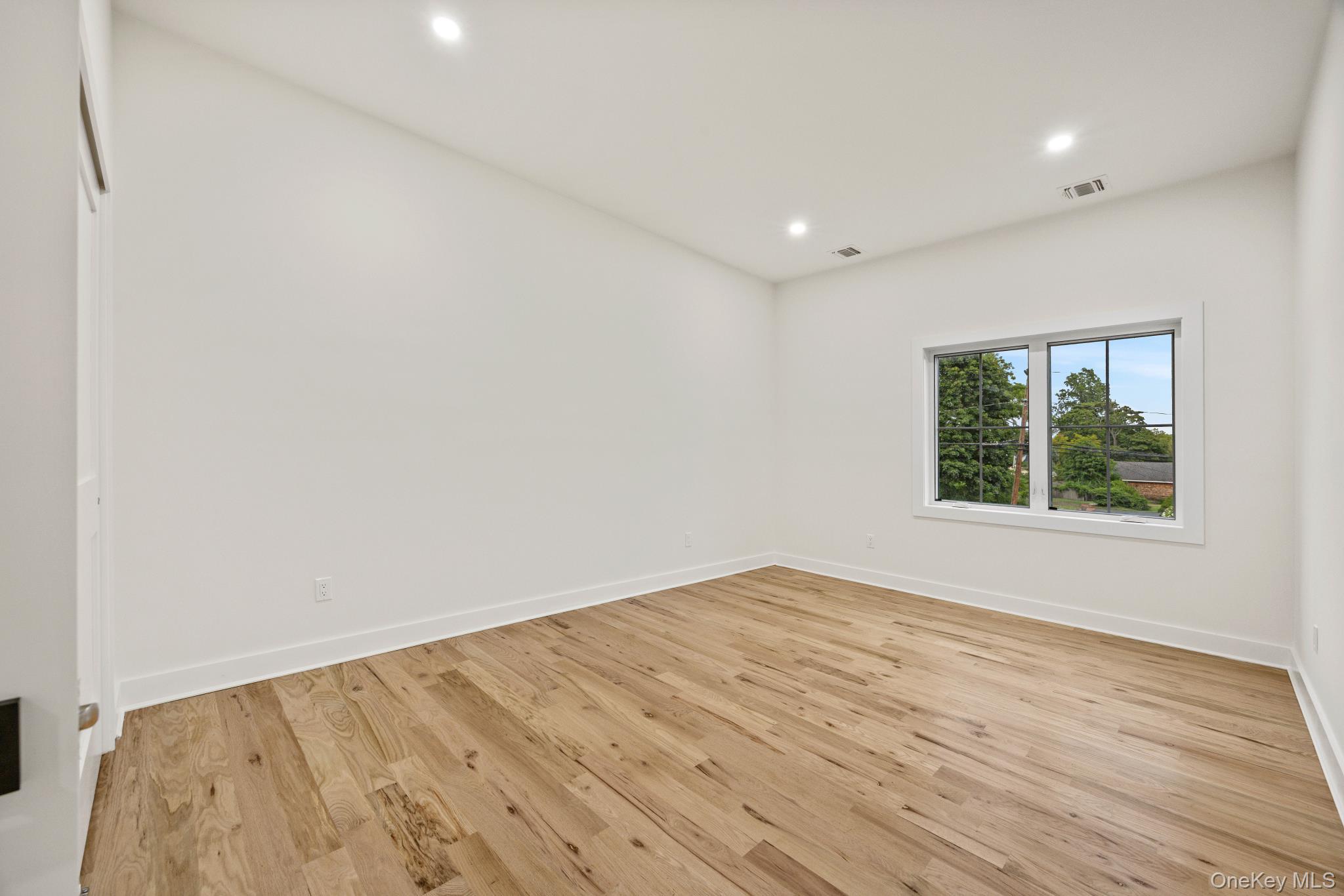 16 S Montgomery Avenue – For Sale photo 22