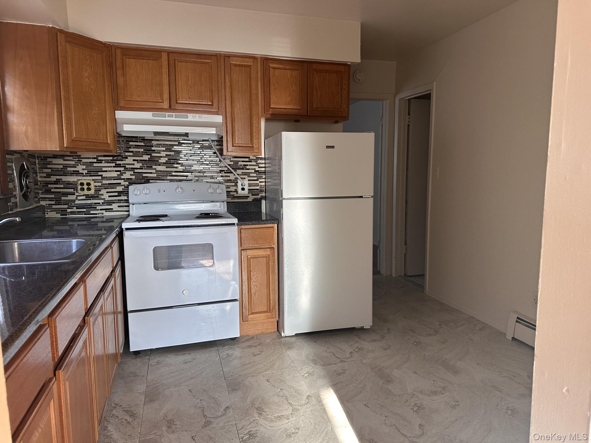 45 Benedict Avenue, Unit #2 photo 2