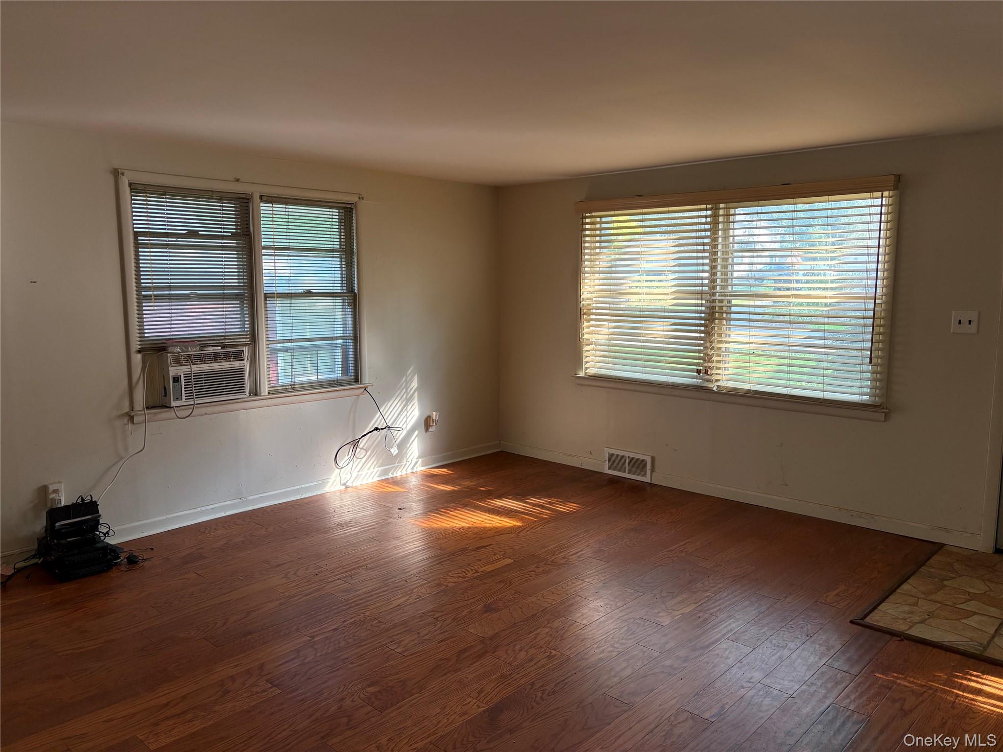 24 Maple Street – For Sale photo 8