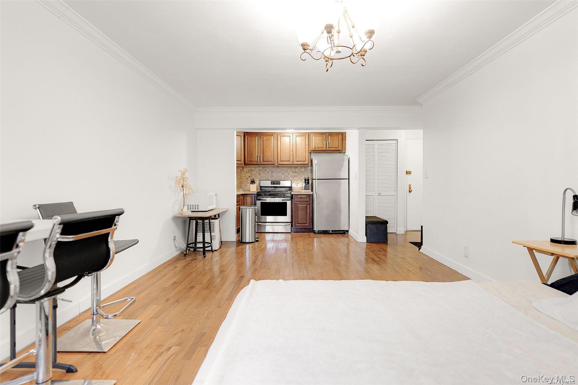 65-15 Alderton Street, Unit 5/F photo 8