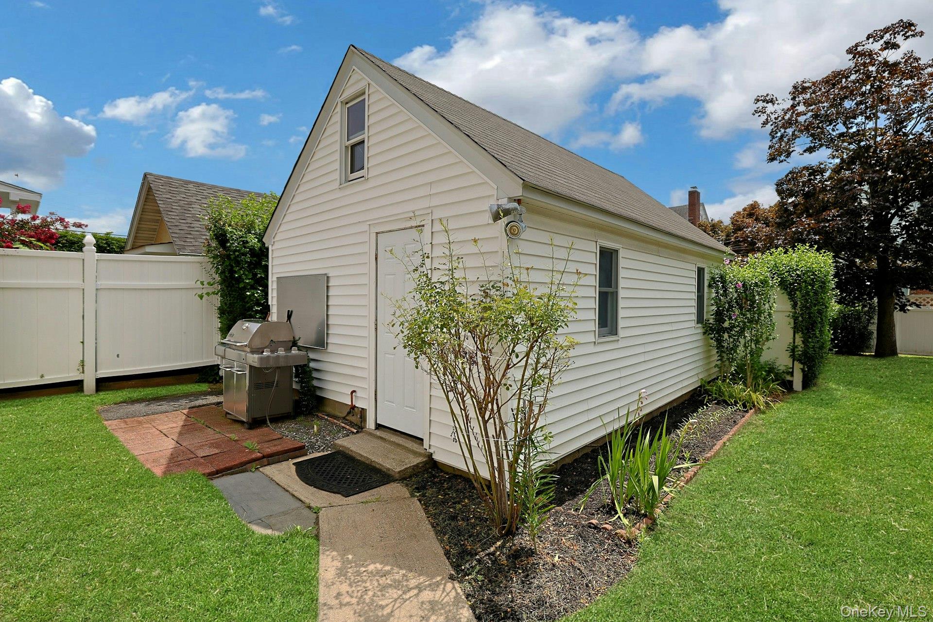 54 Bowman Avenue – For Sale photo 29