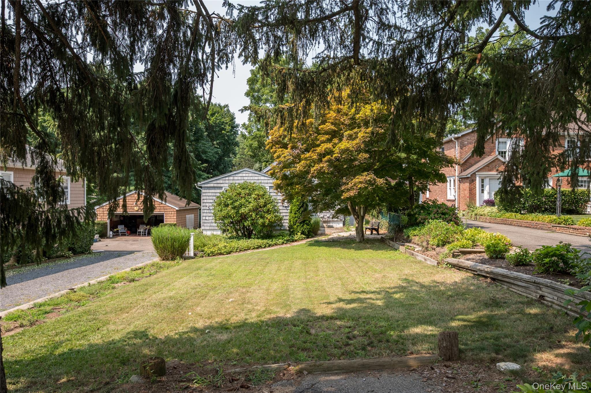 14 Marlan Court – For Sale