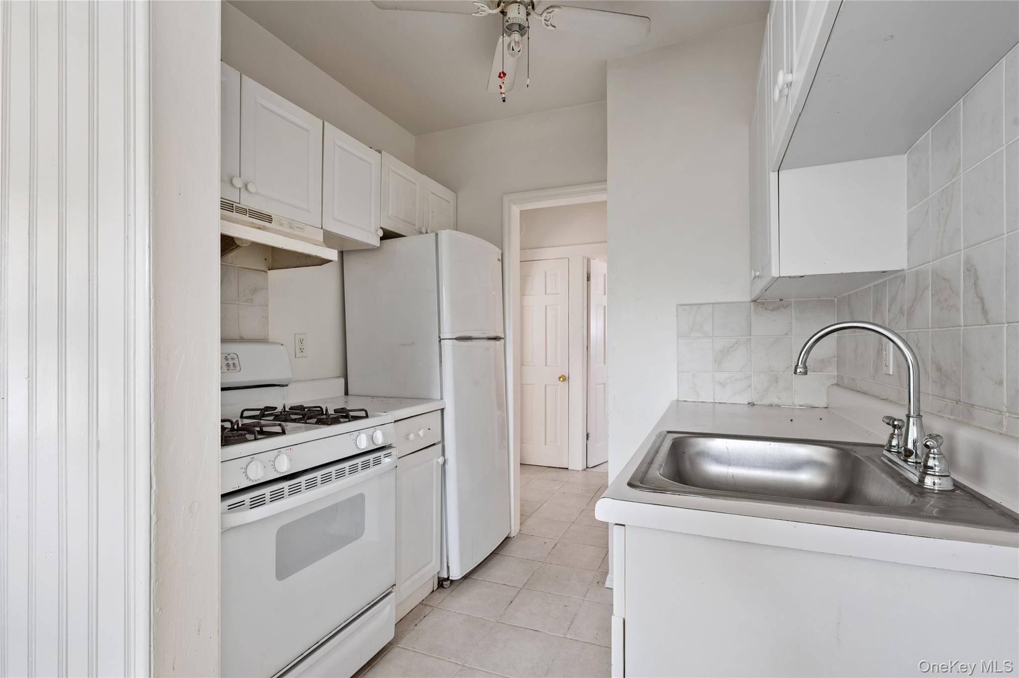 14 Marlan Court – For Sale photo 5