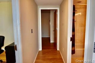 11624 Grosvenor Lane, Unit 4D photo 7