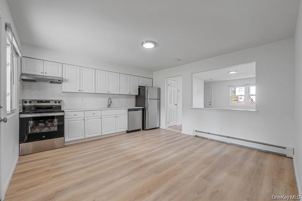 54 Evergreen St, Unit #A photo 3