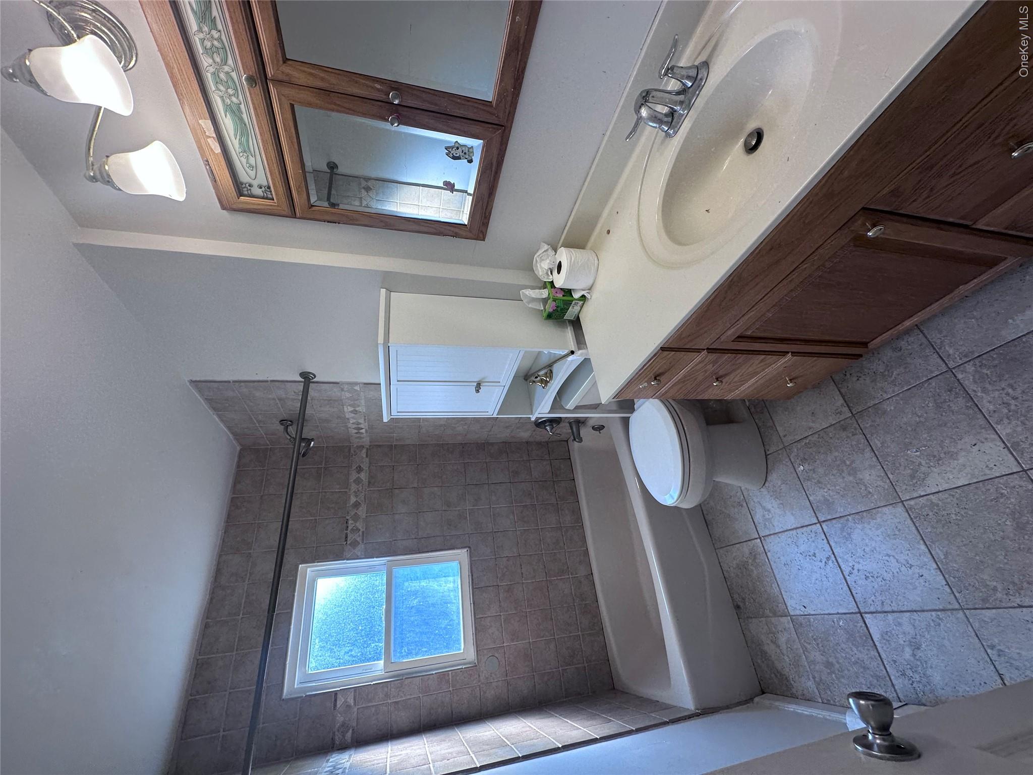 45 Radcliffe Road, Unit 1 photo 6