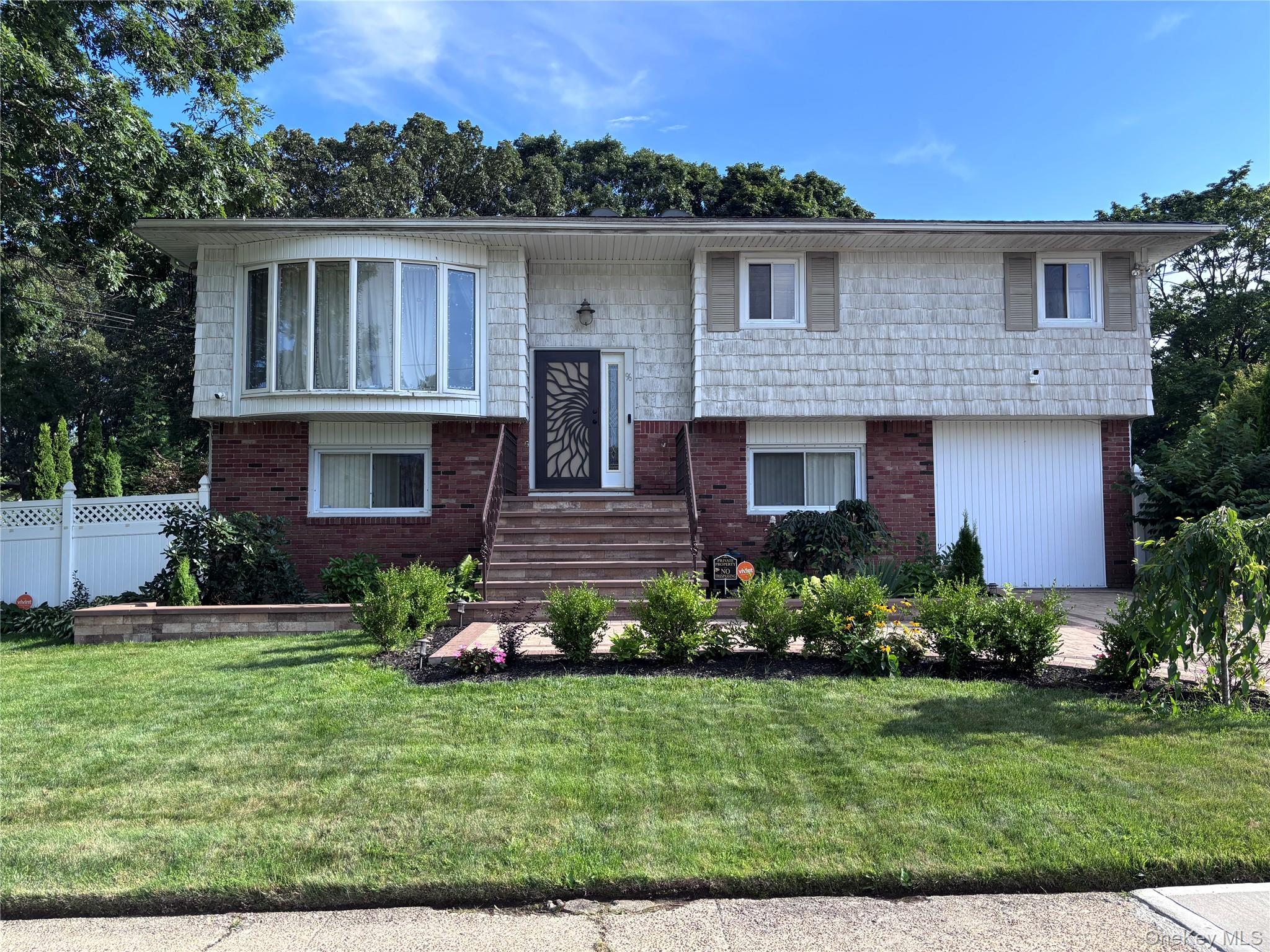 96 Nathalie Avenue – For Sale photo 4