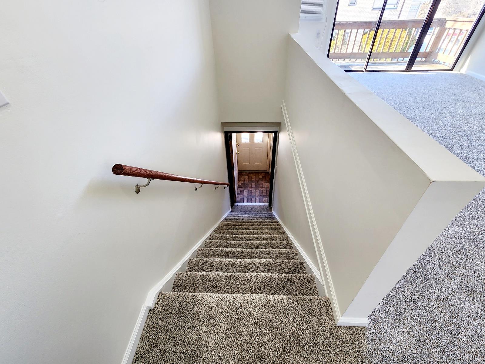 196 SNEDEN Place, Unit 196 photo 2