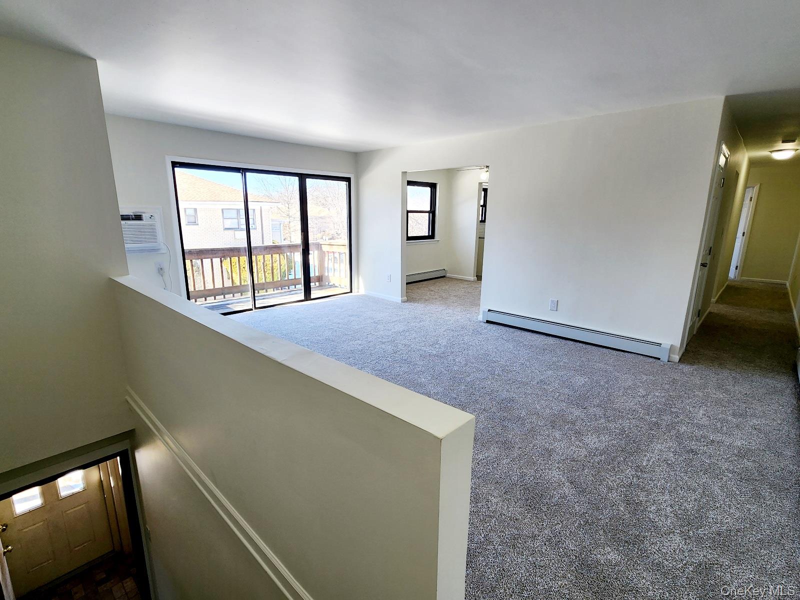 196 SNEDEN Place, Unit 196 photo 3