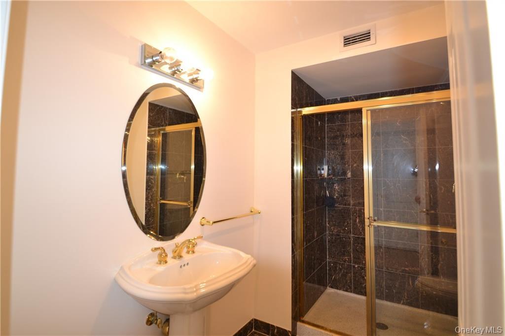 318 Harbor Cove, Unit 318 photo 13