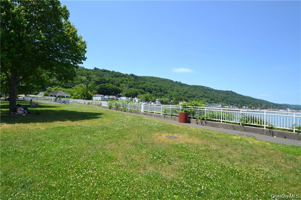 318 Harbor Cove, Unit 318 photo 21