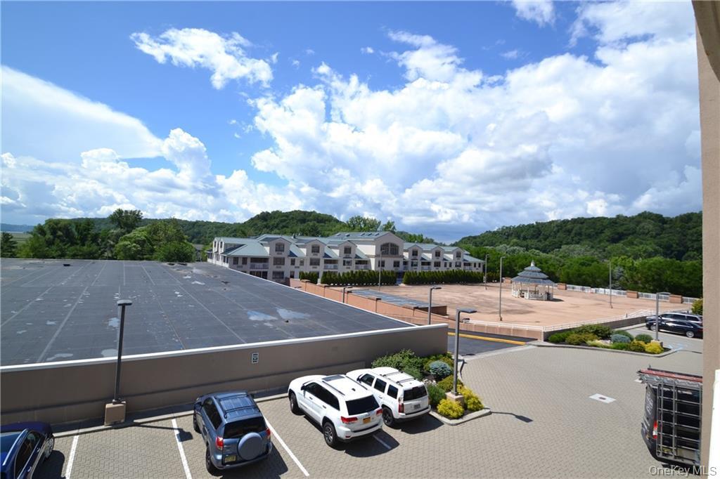 318 Harbor Cove, Unit 318 photo 16