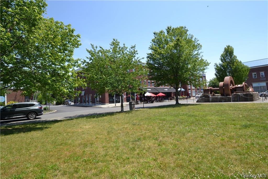 318 Harbor Cove, Unit 318 photo 6