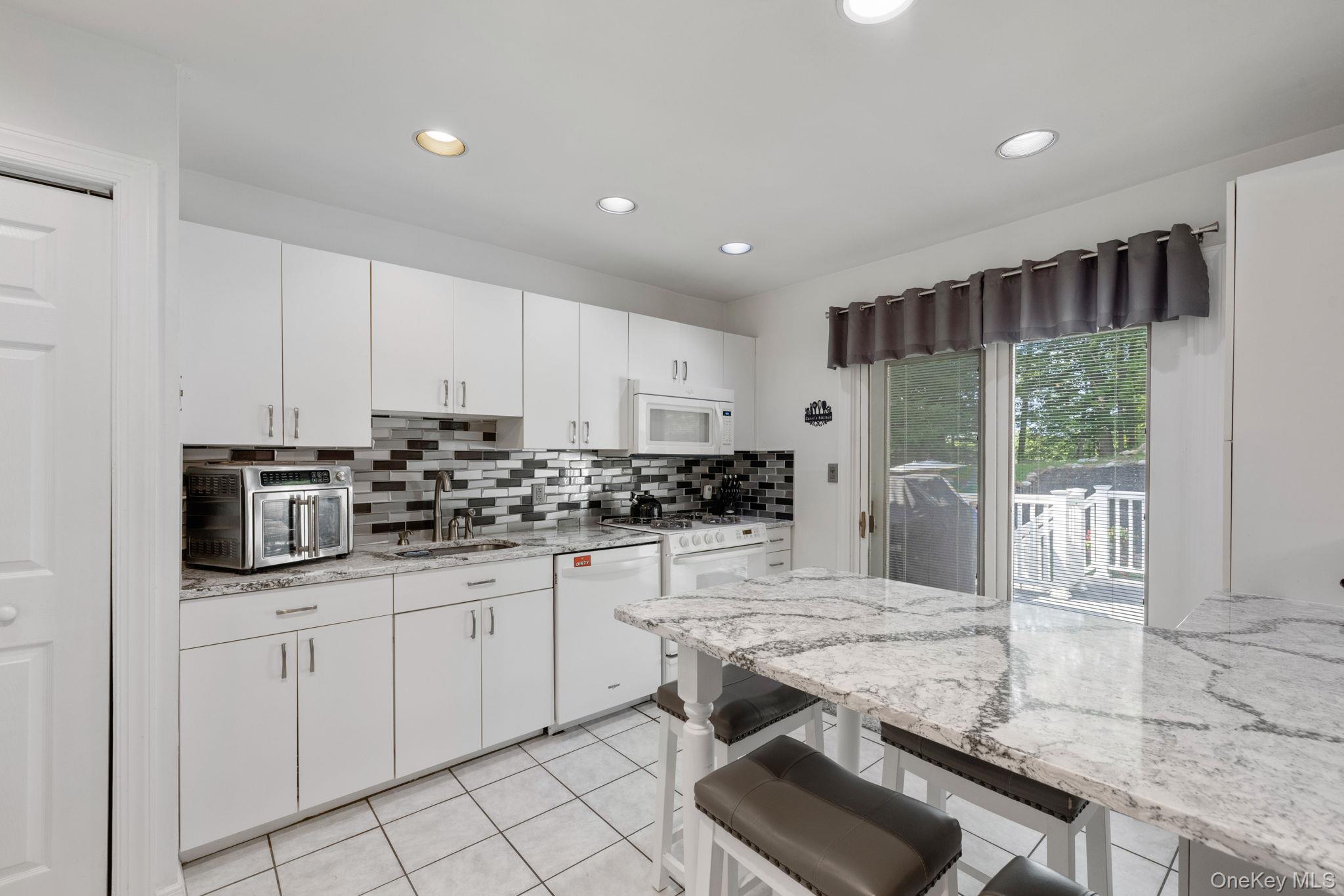 7 Windmill Lane – For Sale photo 12