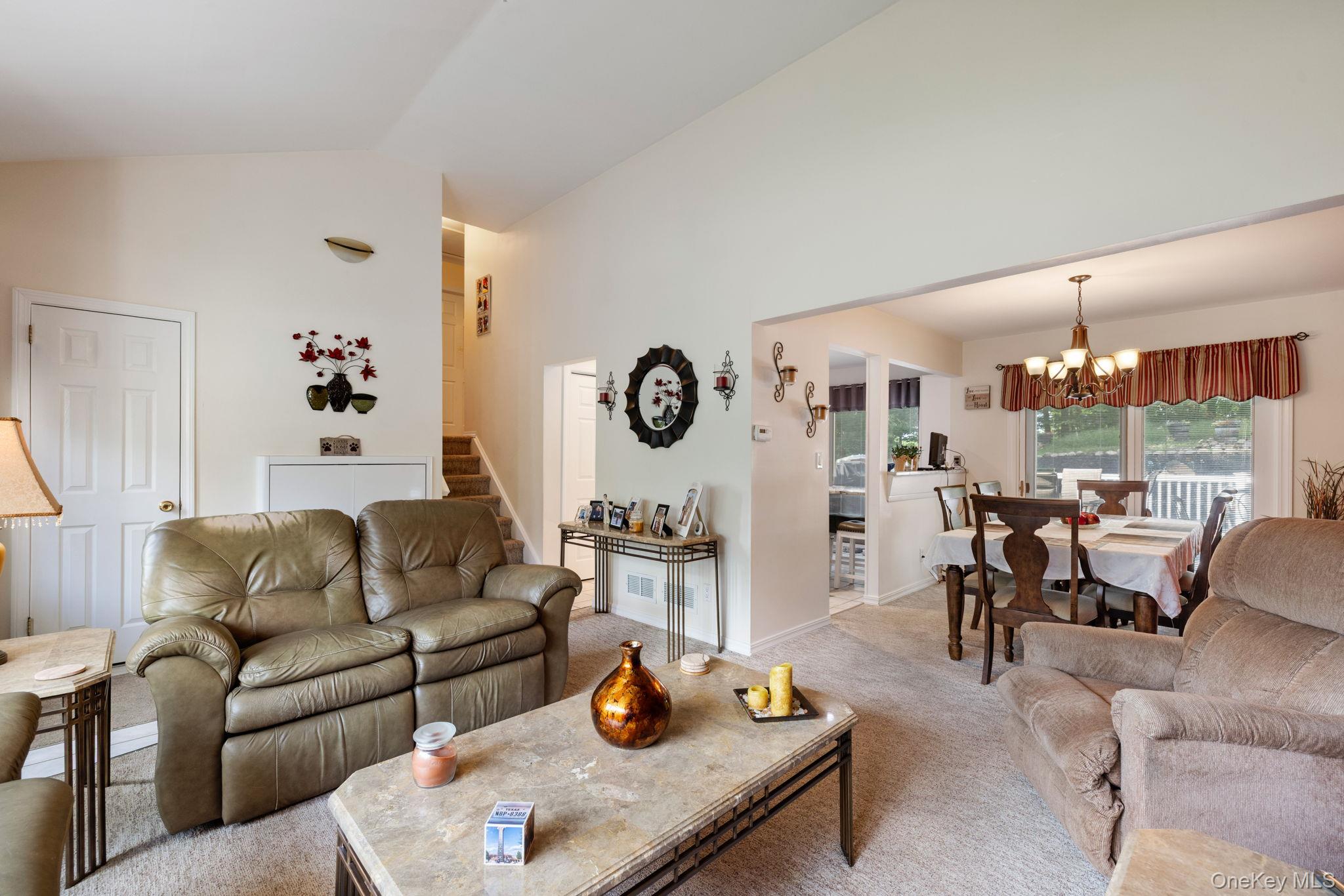 7 Windmill Lane – For Sale photo 9