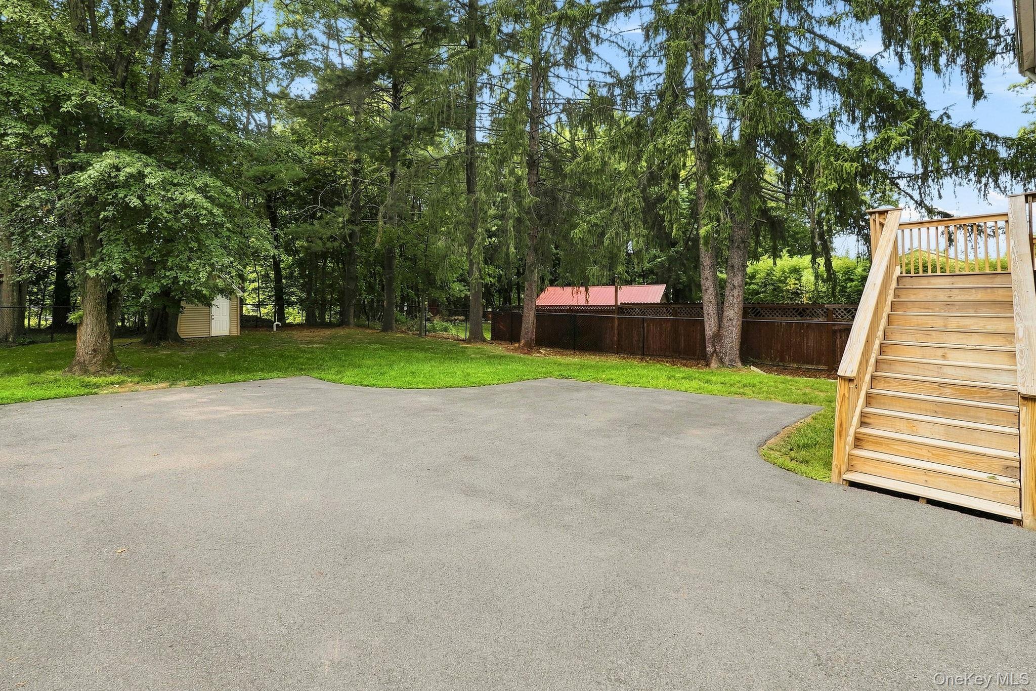 32 Red Oaks Mill Road – For Sale photo 36