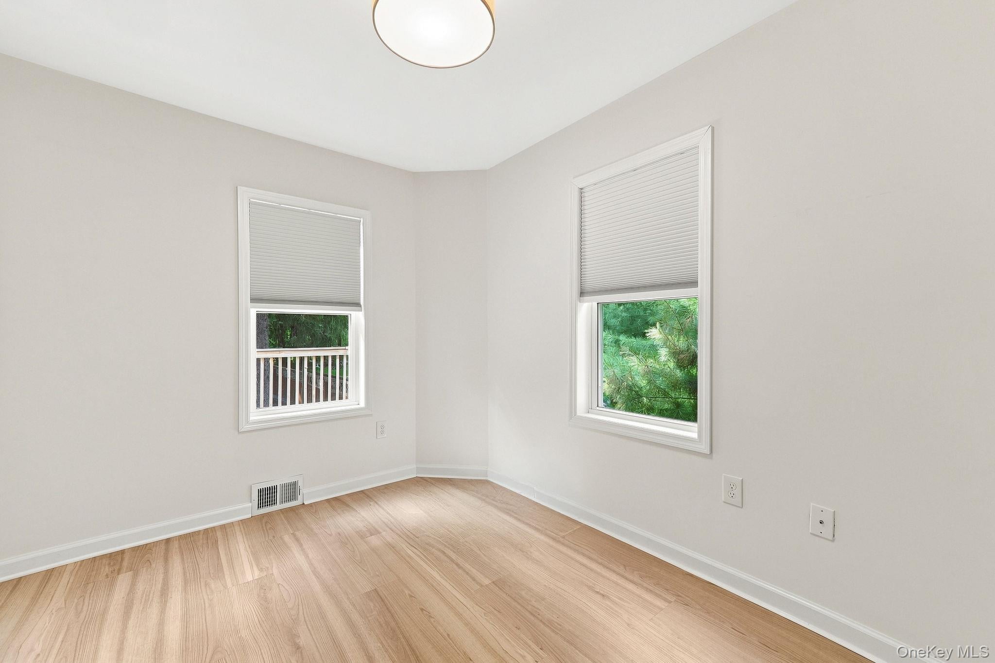 32 Red Oaks Mill Road – For Sale photo 18