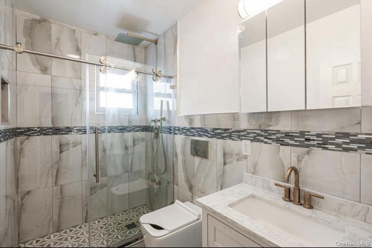 14716 Linden Boulevard – For Sale photo 7